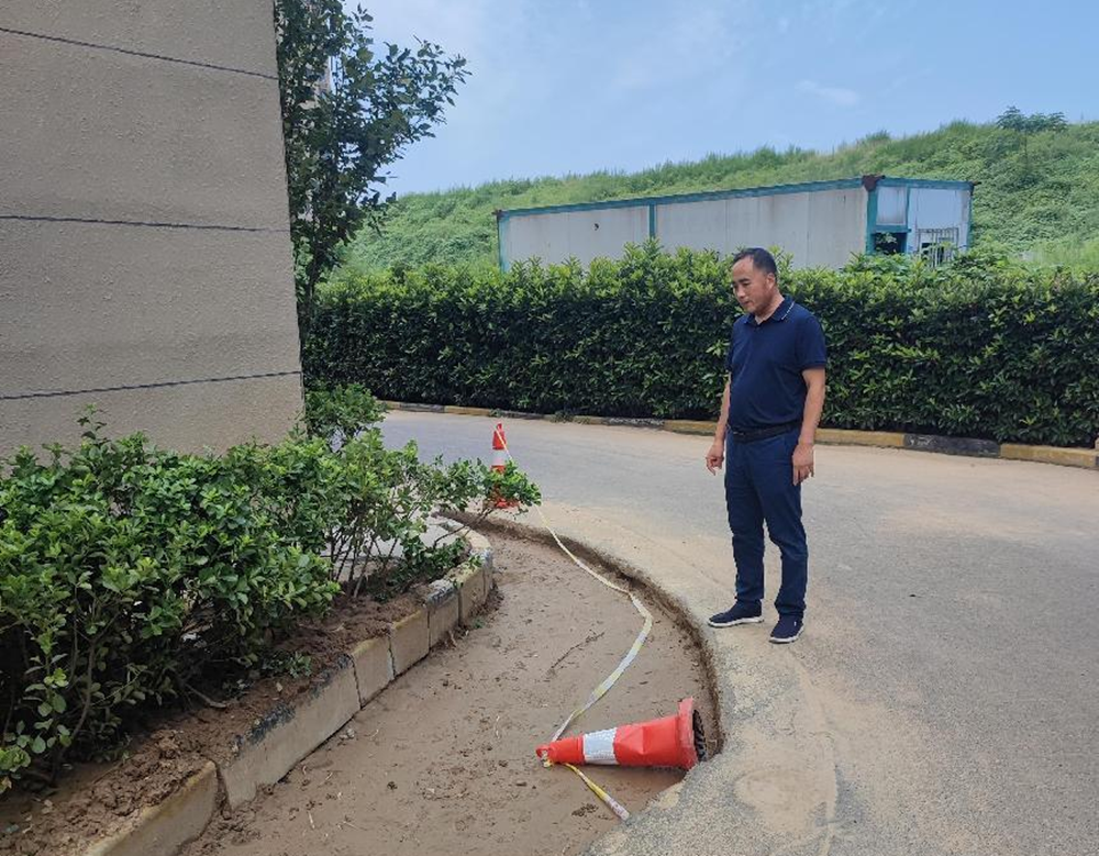 集團(tuán)公司黨委委員、副總經(jīng)理祁紅軍到柳林安置區(qū)檢查督導(dǎo)消防整改和驗(yàn)收工作